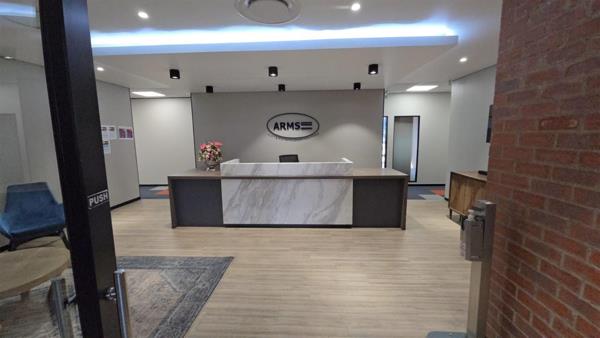 195 m² Commercial space