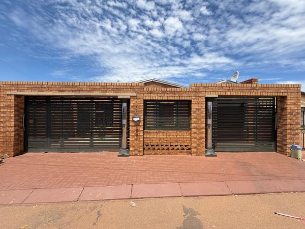 2 Bedroom House