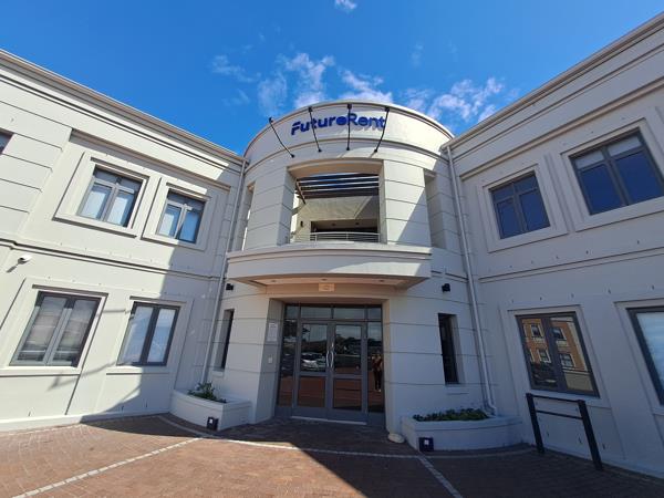 342  m² Commercial space