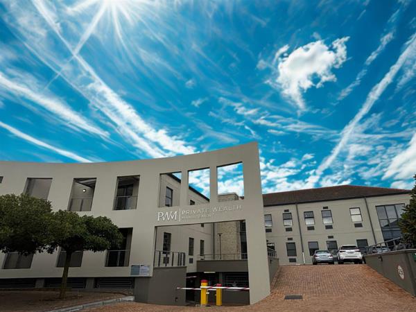 505  m² Commercial space