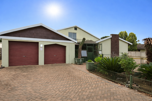 4 Bedroom House
