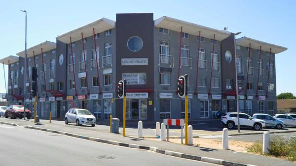 225  m² Office Space