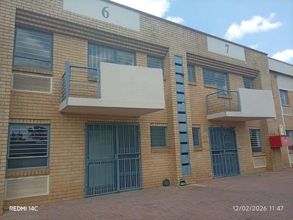 566  m² Industrial space