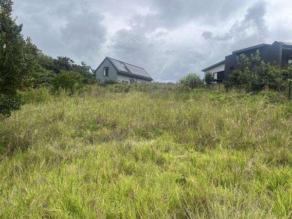 1 589 m² Land