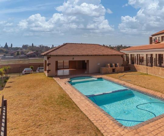 3 Bedroom Apartment