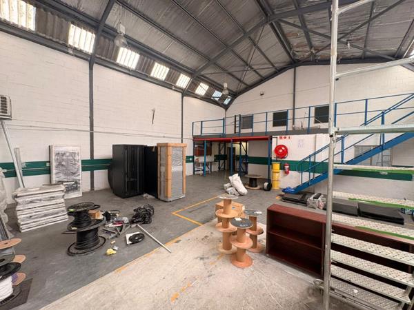 480  m² Industrial space