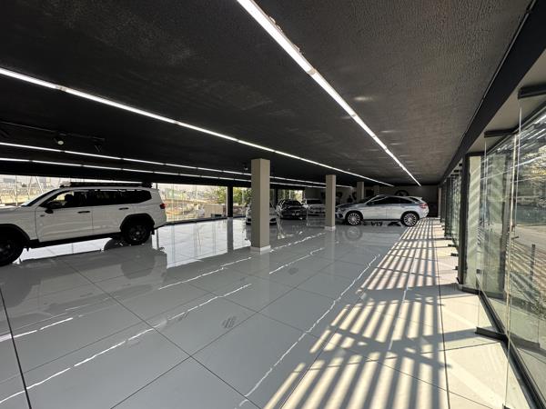 1 365  m² Industrial space