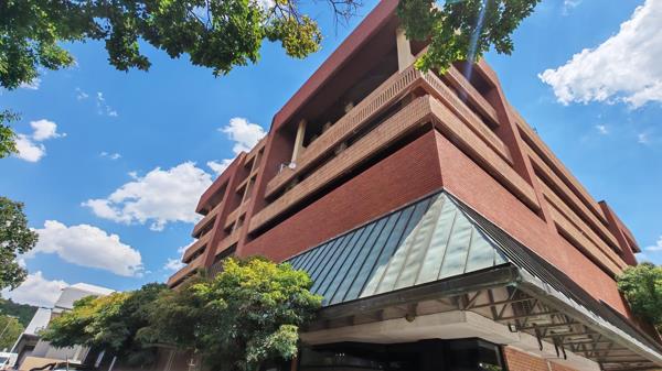 255 m² Office Space