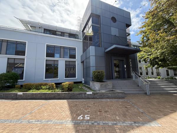 415 m² Commercial space