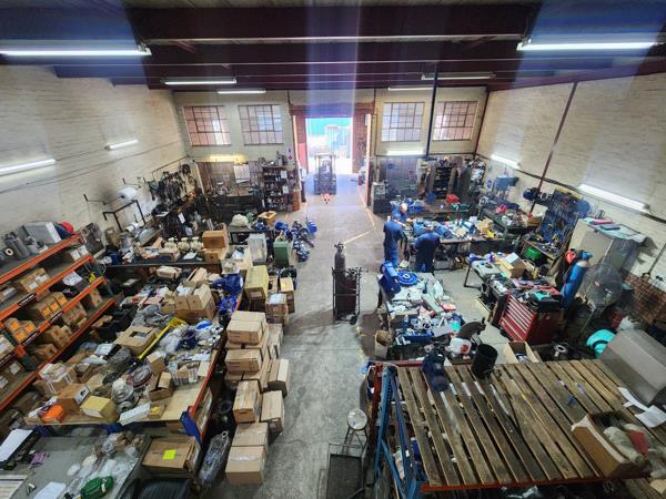 450  m² Industrial space