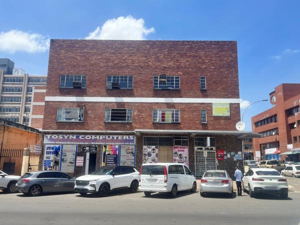 1 190 m² Commercial space