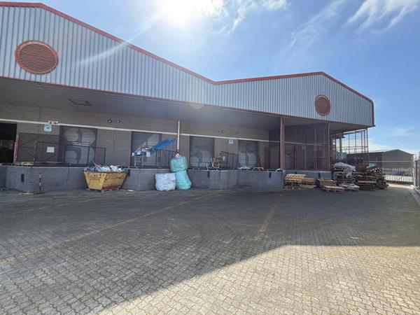 1 600 m² Industrial space
