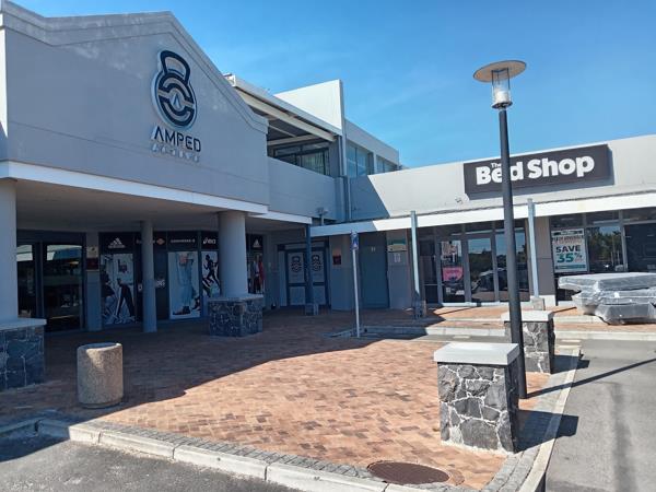 367  m² Retail Space