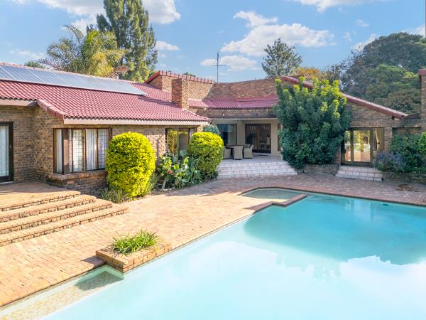 5 Bedroom House