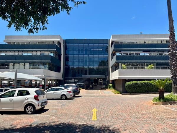 852 m² Commercial space