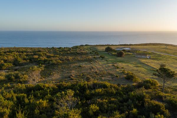 7 165 m² Land