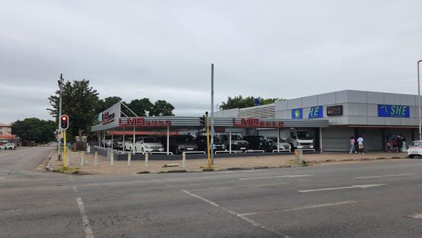 500  m² Retail Space