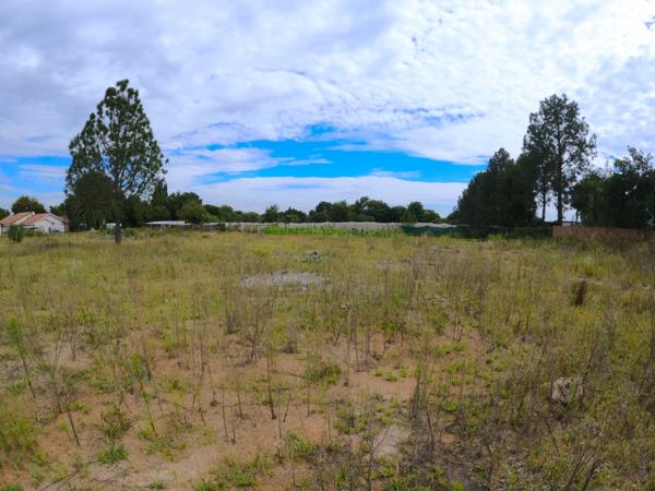 2 000 m² Land
