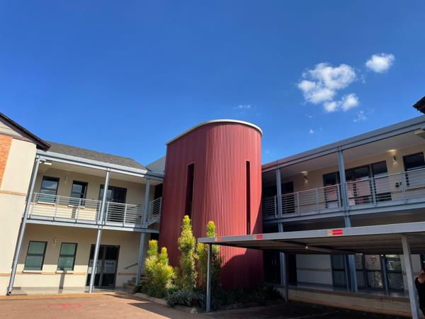 86  m² Commercial space