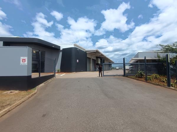 1 500  m² Industrial space