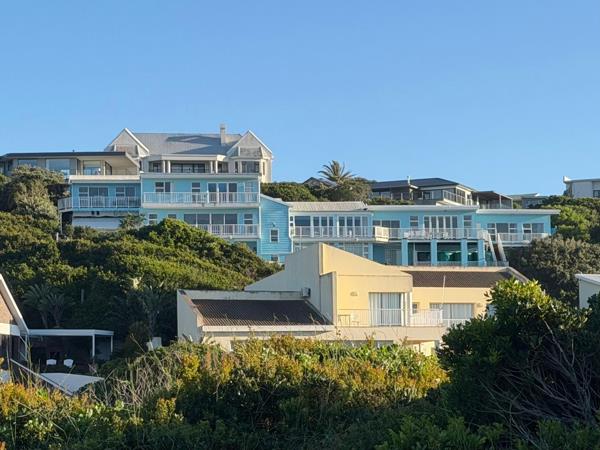 11 Bedroom House