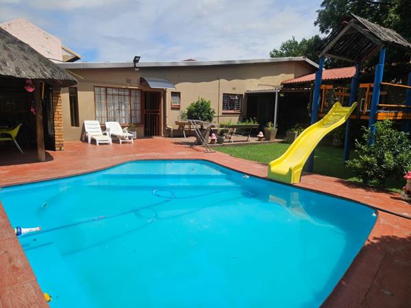 5 Bedroom House