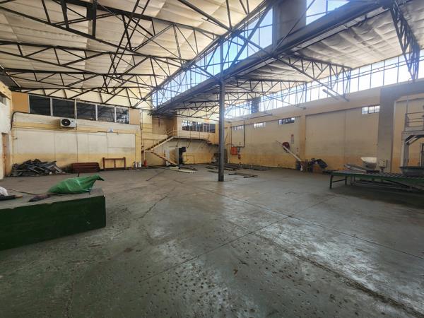 1 553  m² Industrial space
