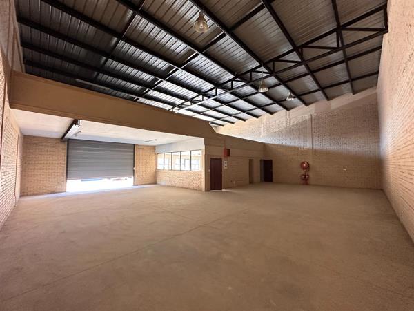 334  m² Industrial space