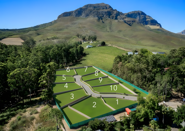 795 m² Land