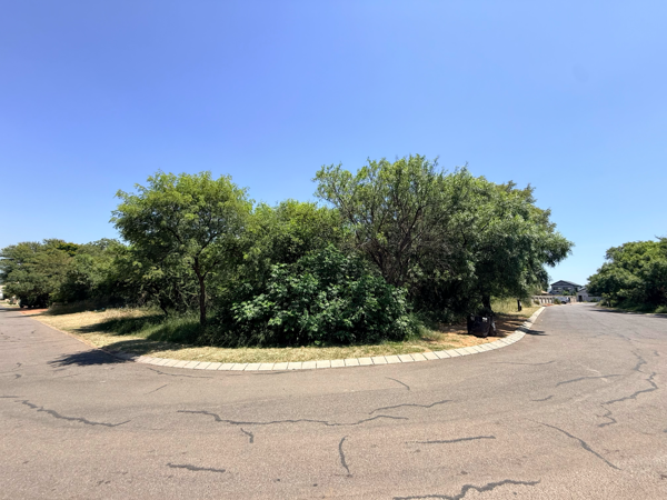 980 m² Land