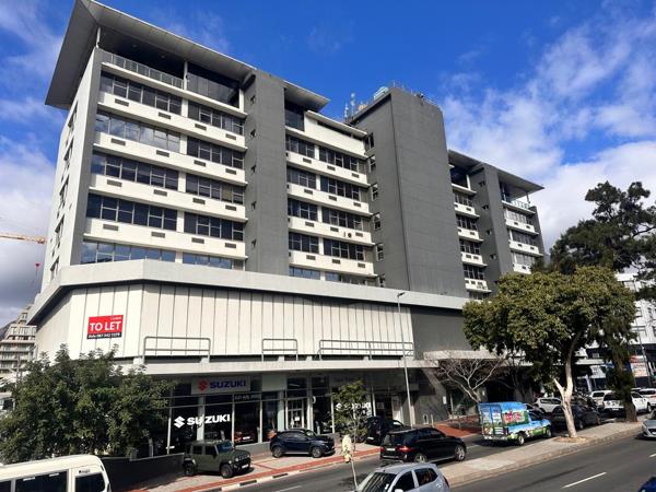 123  m² Commercial space