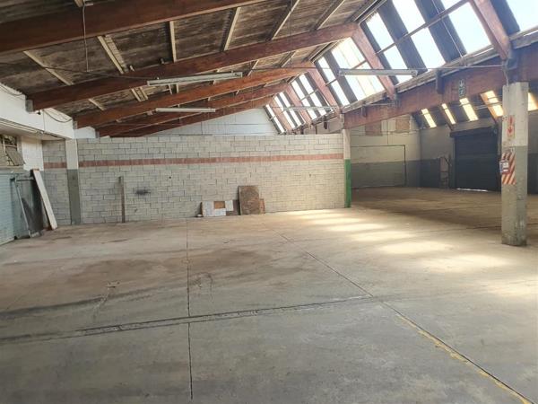 3 060  m² Industrial space