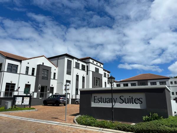 202  m² Commercial space