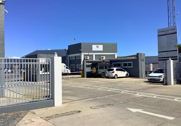 912  m² Industrial space