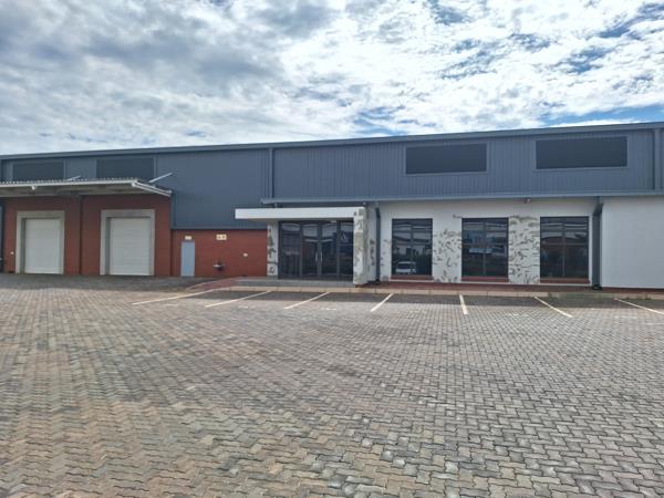 1 773.9  m² Commercial space