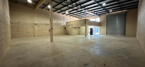 399  m² Industrial space