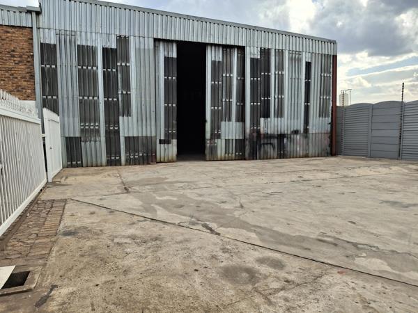 284  m² Industrial space