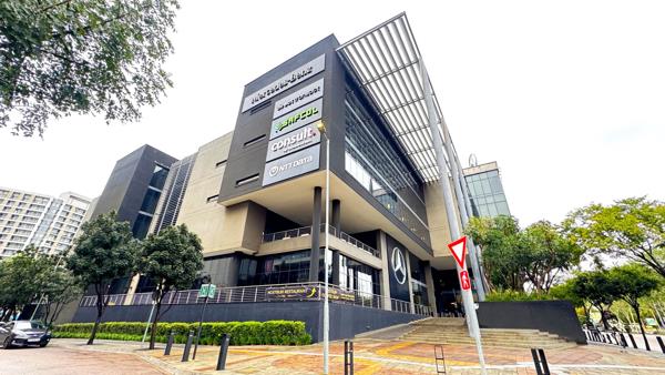 256 m² Office Space