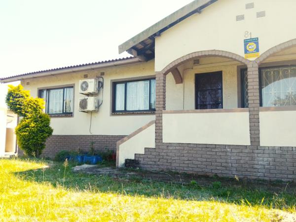 9 Bedroom House