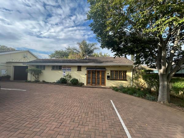 100 m² Commercial space