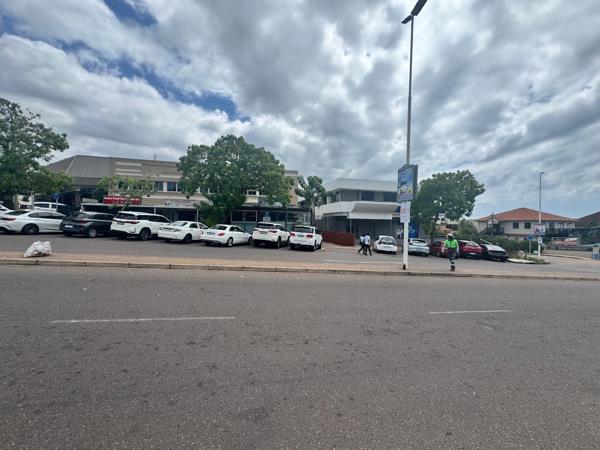 150  m² Commercial space