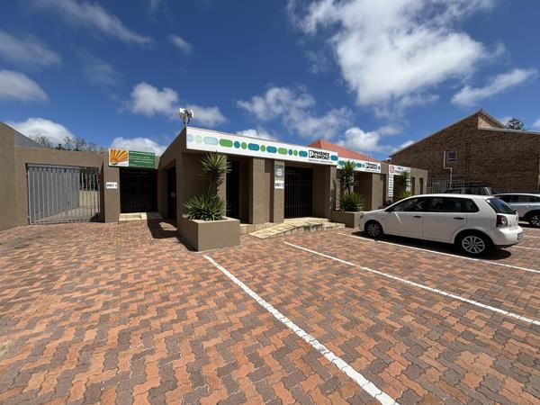 90  m² Commercial space