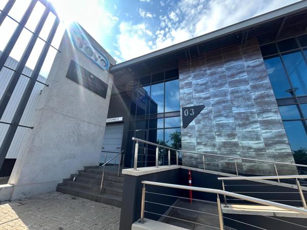 1 100 m² Industrial space