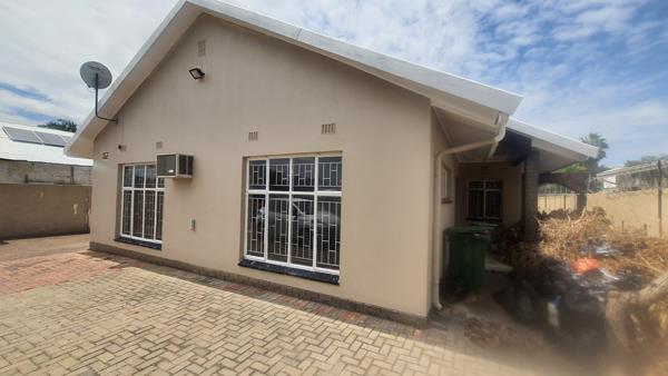 400  m² Commercial space