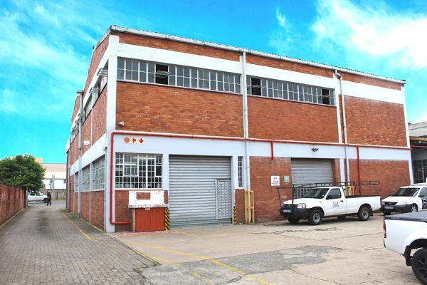 426  m² Industrial space