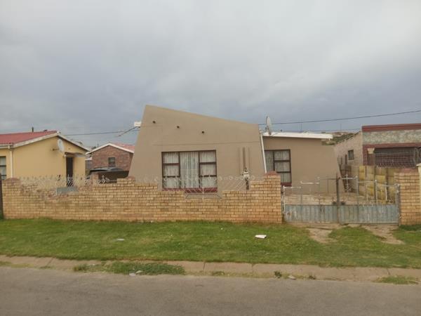 2 Bedroom House