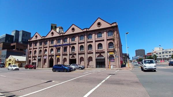 5 160  m² Industrial space