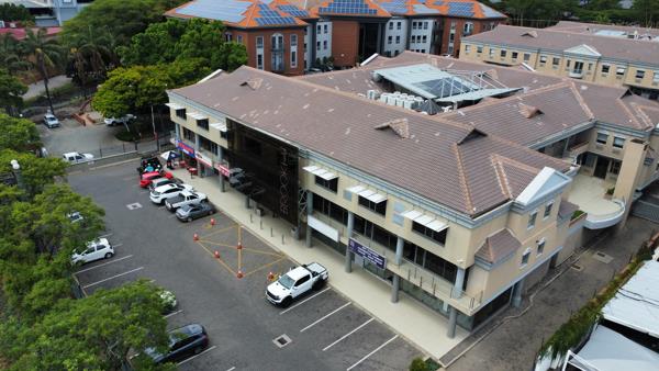 850  m² Commercial space