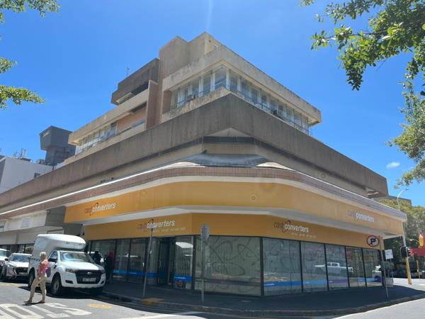401 m² Commercial space