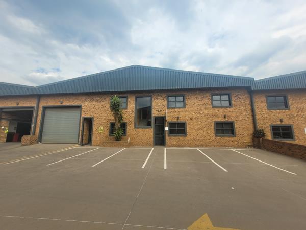 600  m² Commercial space